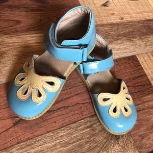 Livie & Luca sandals